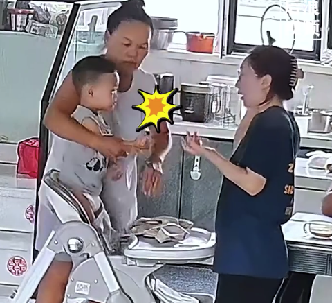 创赢盘交易 儿媳被2岁孙子打婆婆现场反打护媳：这是我女儿，凭什么让你打